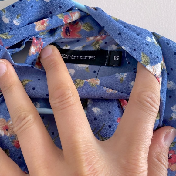 Portmans high neck tie up top - Picture 3 of 4